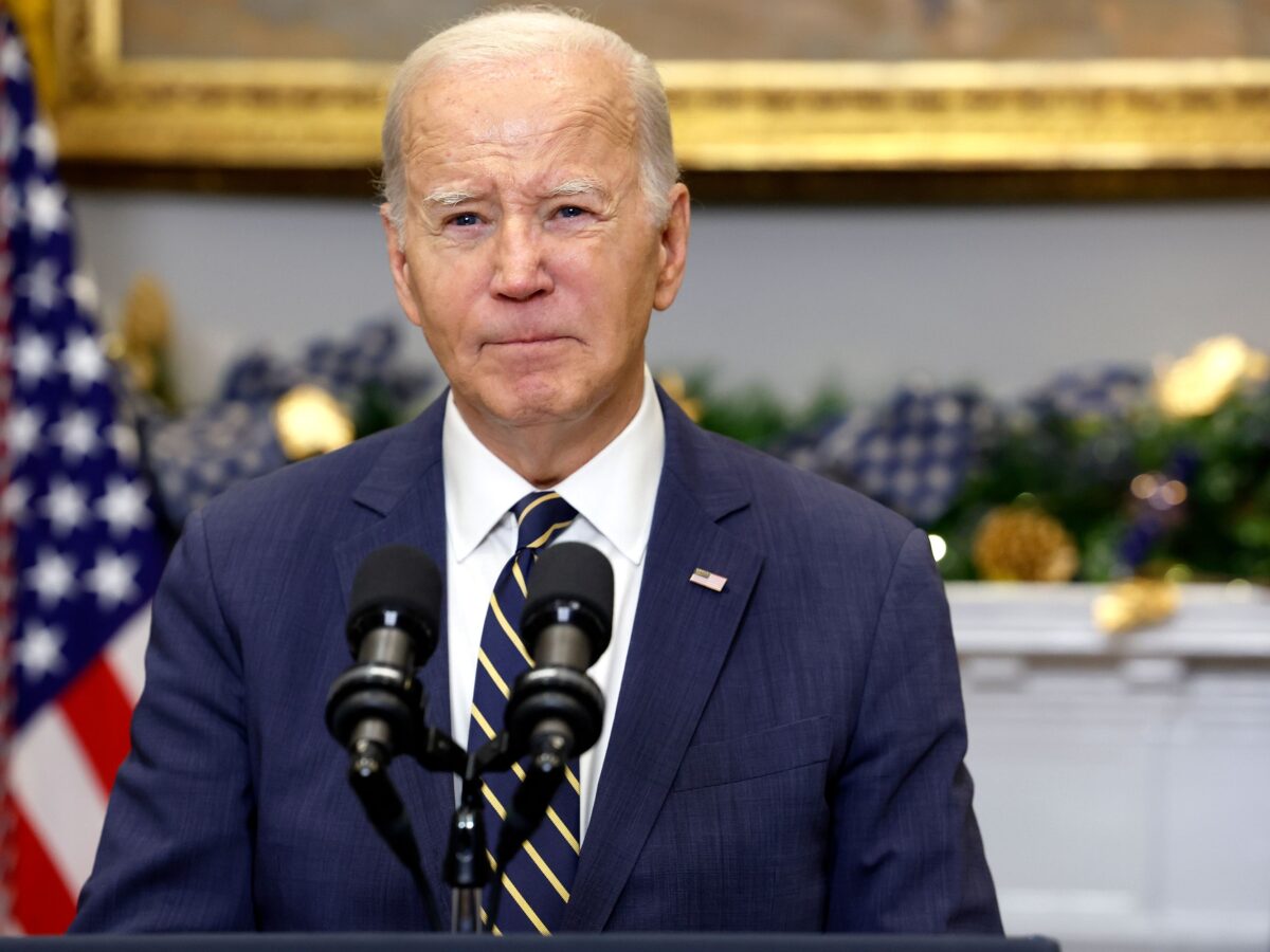 Biden's Border Policy Concessions for Ukraine Aid Spark Controversy Among Allies