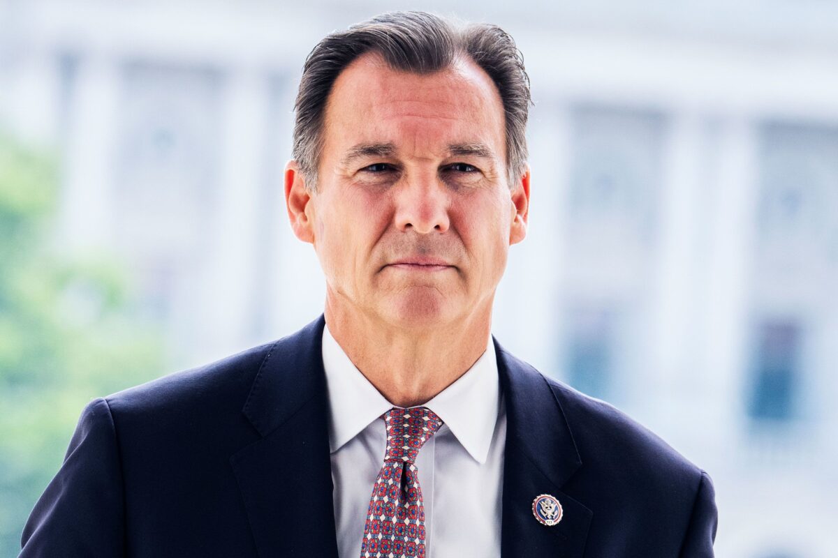 Democrat Tom Suozzi Declares Run for Vacant Congressional Seat