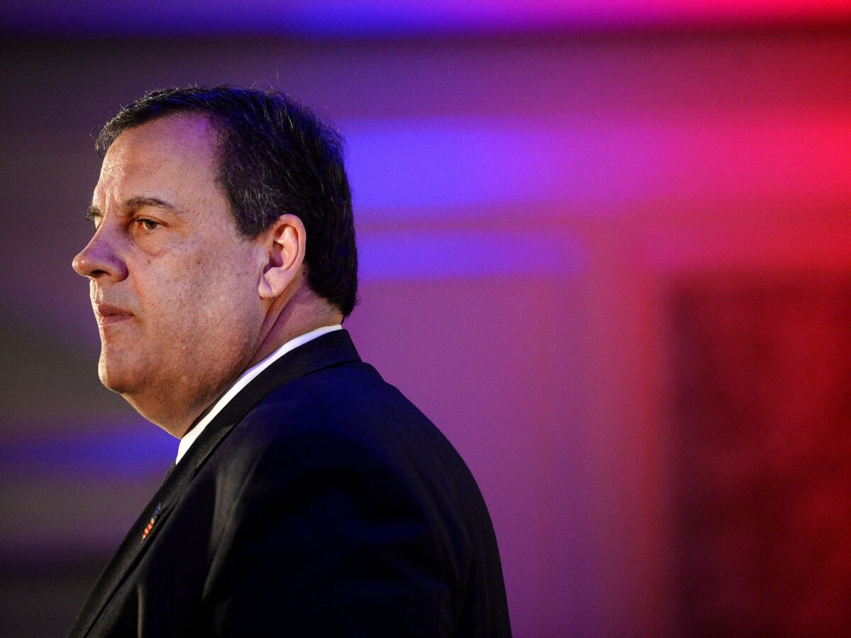 Christie's Exit Leaves New Hampshire Voters in a Quandary