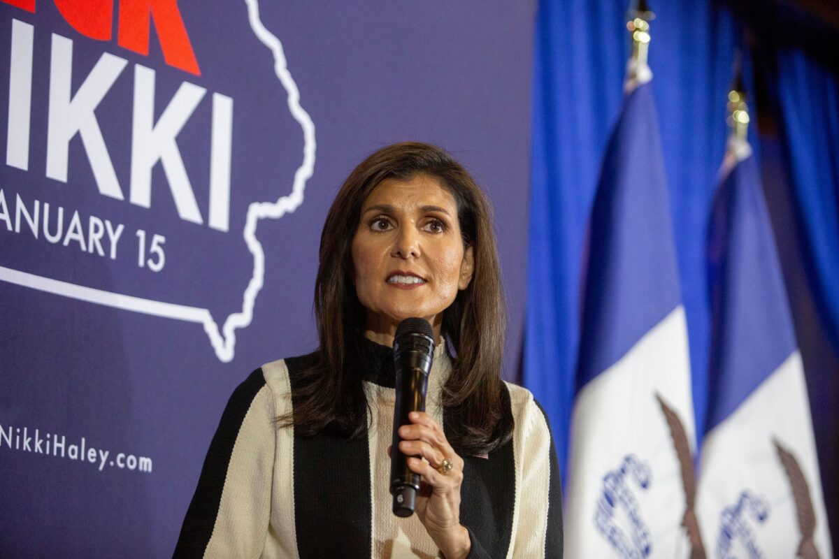 Nikki Haley Shrugs off Trump's 'Not Tough Enough' Remark Ahead of Iowa Caucuses