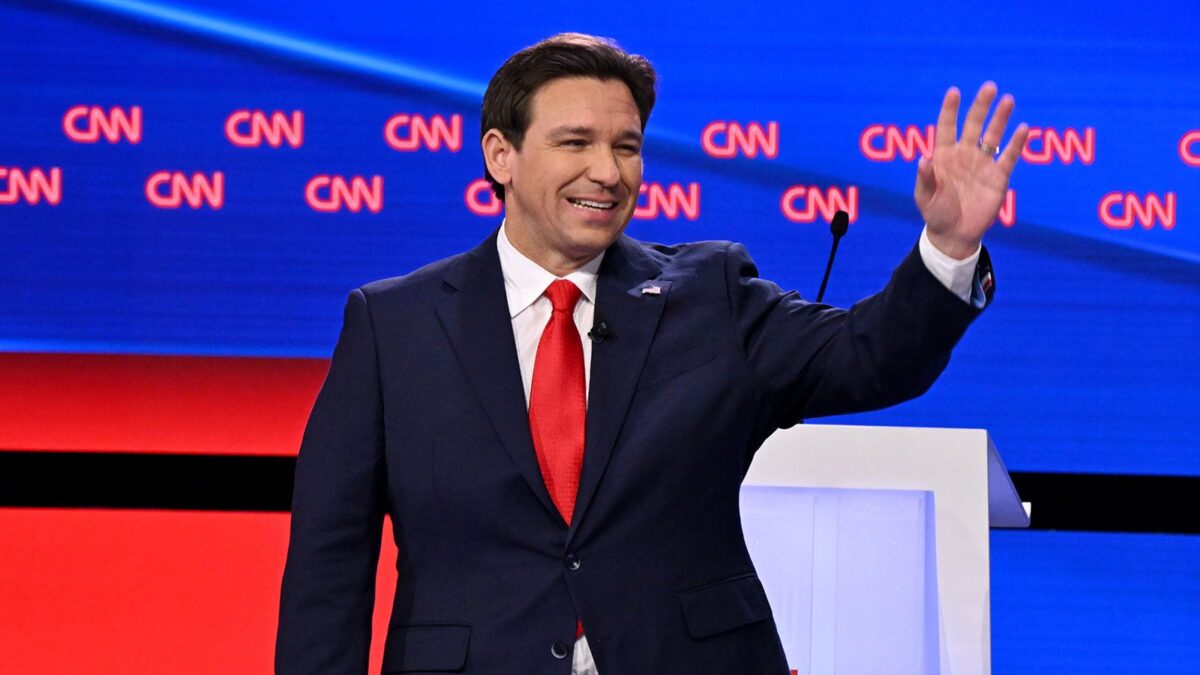 Republican Presidential Hopeful Ron DeSantis to Participate in CNN Town Hall