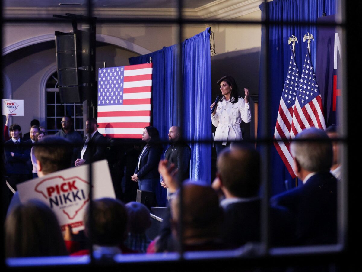 Nikki Haley Stands Firm in Presidential Race Against Donald Trump