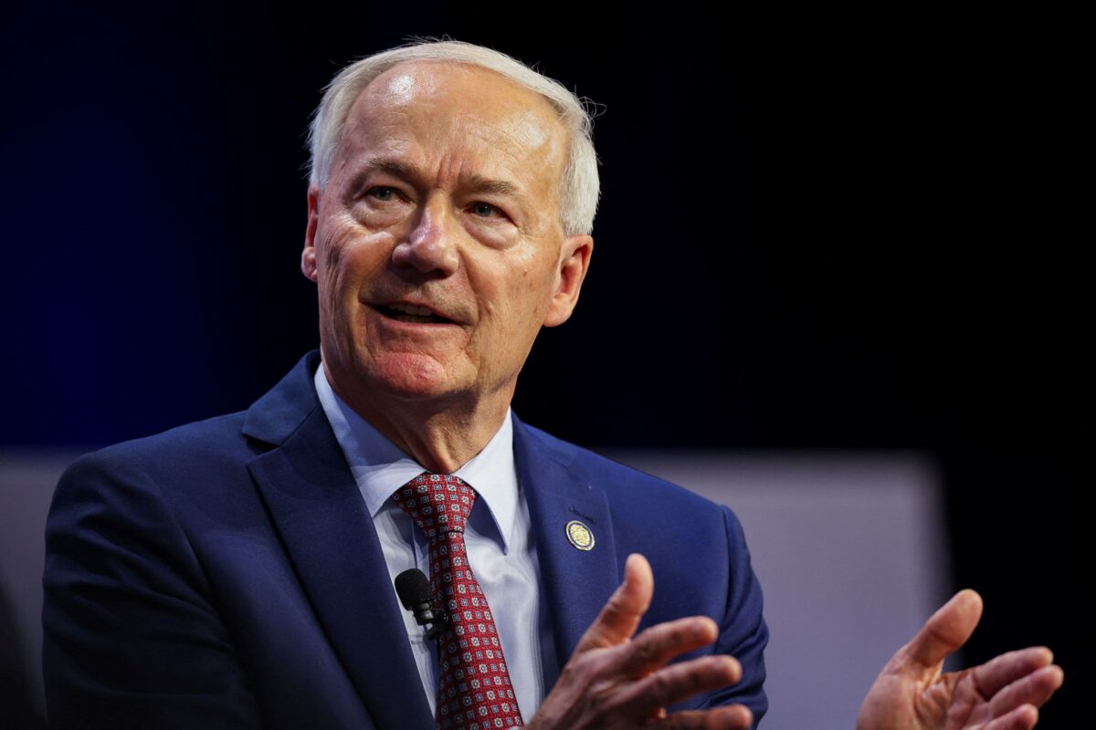 Asa Hutchinson