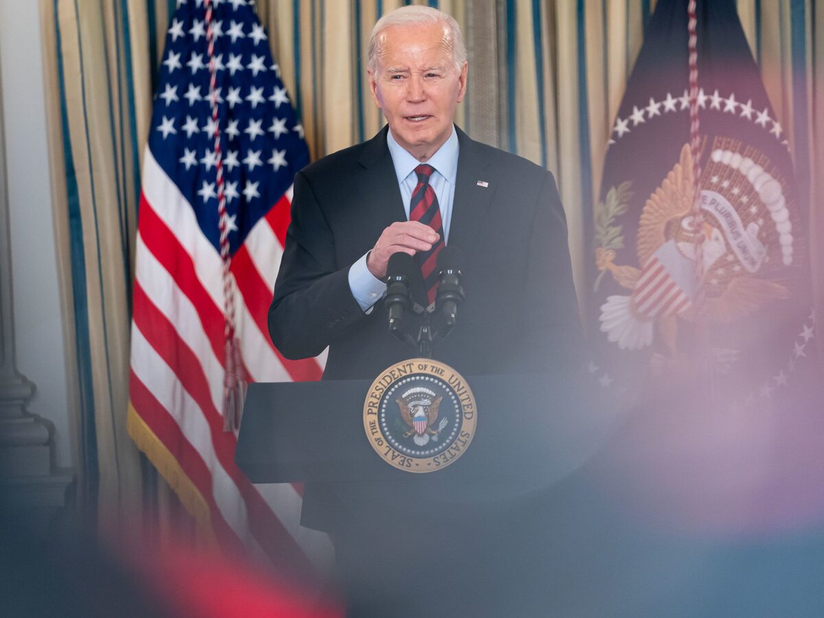 Democratic Governors Urge Biden to Show More Fight