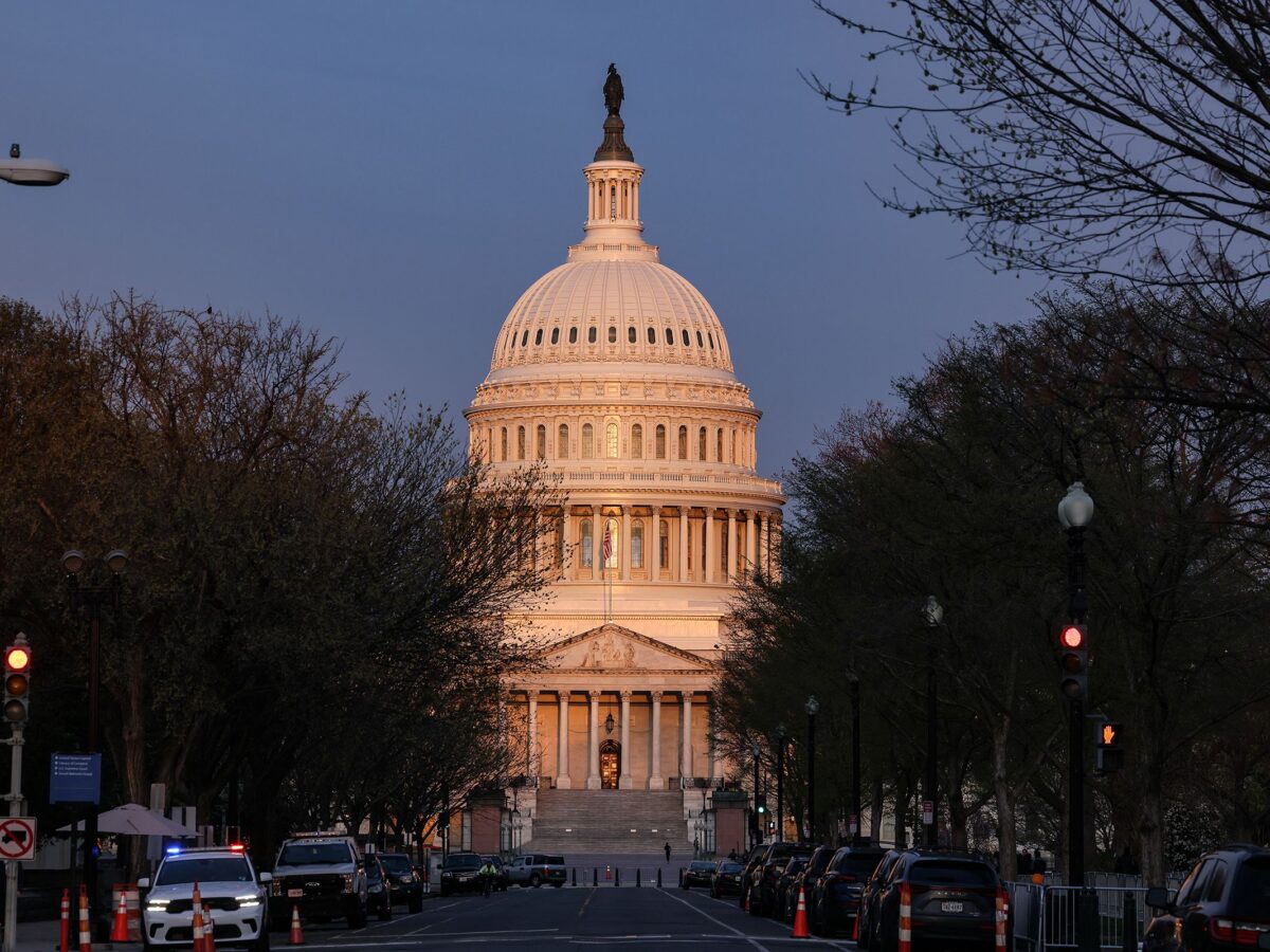 Democrats Gain Financial Upper Hand in House Race