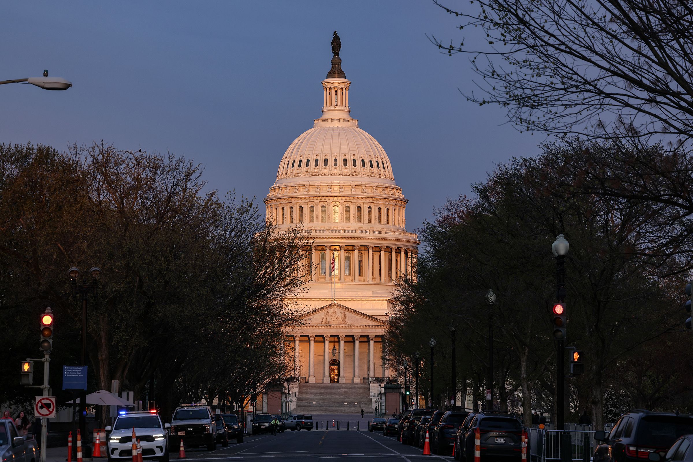 Democrats Gain Financial Upper Hand in House Race