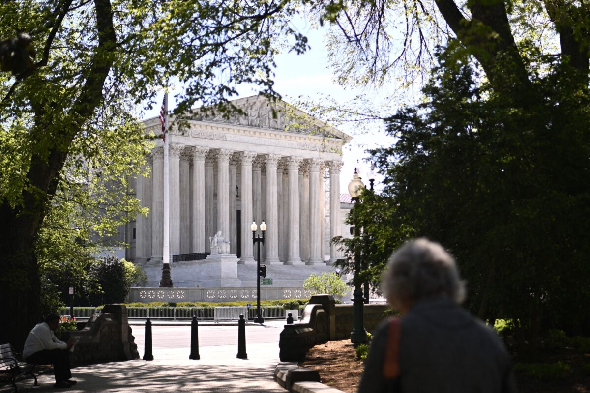 Supreme Court to Hear Arguments on Trump's Immunity Claim