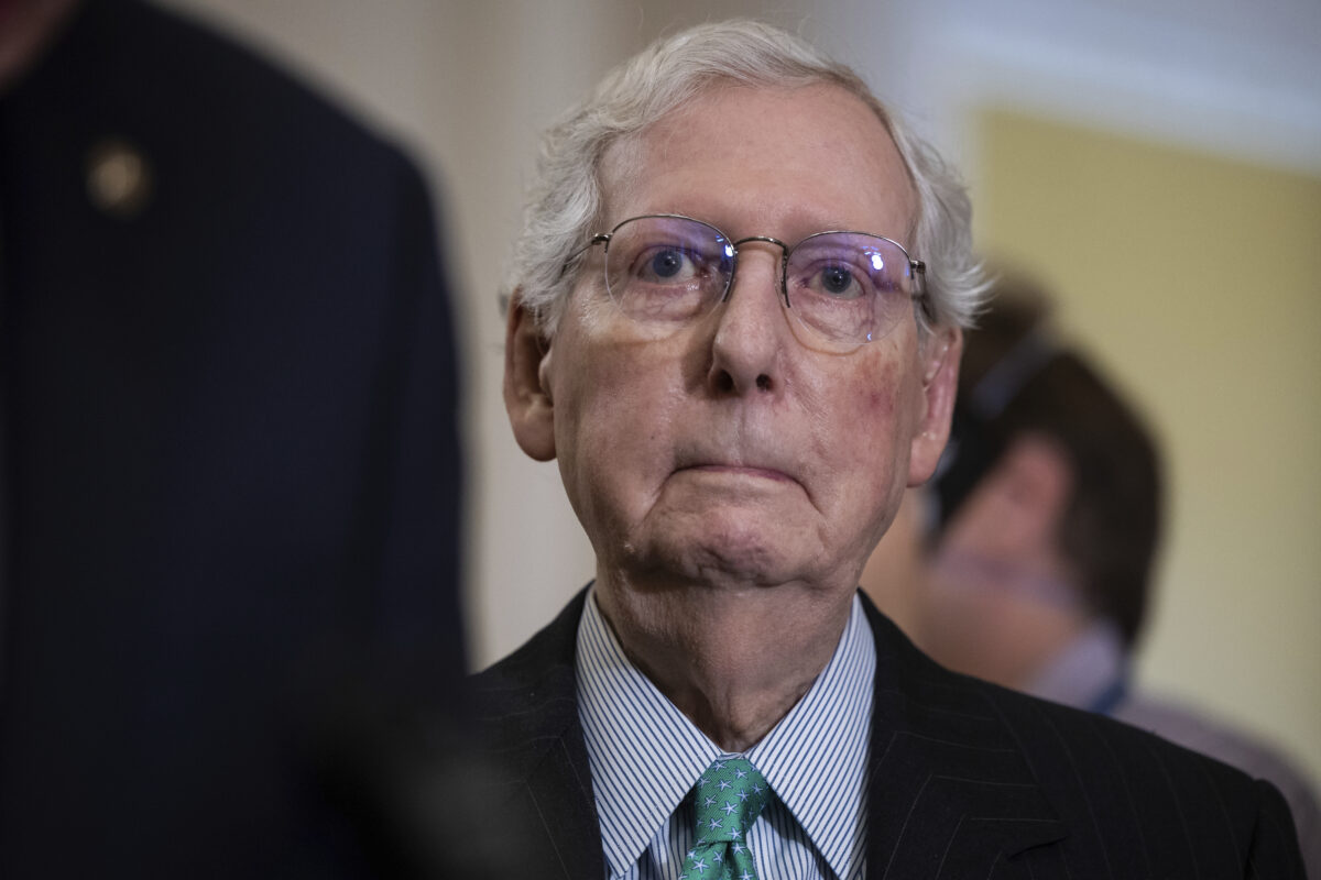 Mitch McConnell Defends Congress' Right to Proxy Voting Amid Constitutional Debate