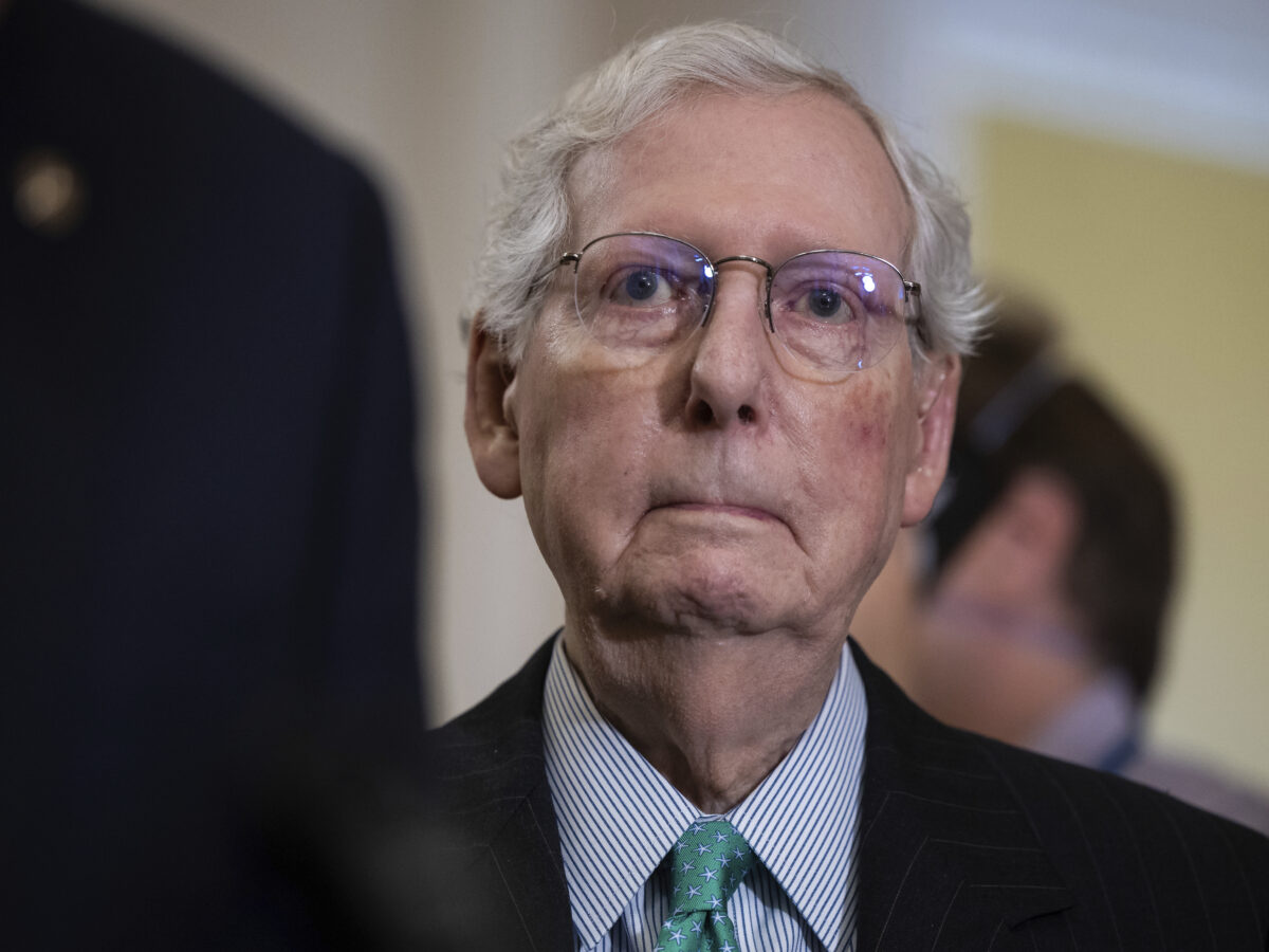 Mitch McConnell Defends Congress' Right to Proxy Voting Amid Constitutional Debate